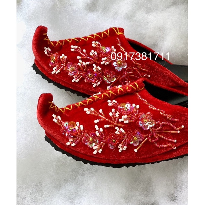 Hài mũi hếch nhung đỏ đính cườm