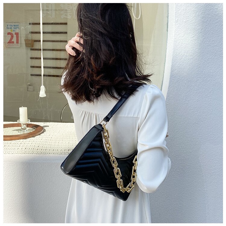 Túi Đeo Chéo JASMIN NOIR Hình Chữ V Cỡ Nhỏ Phối Dây Xích Thời Trang Cho Nữ