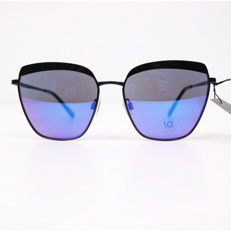 kính râm xanh woman