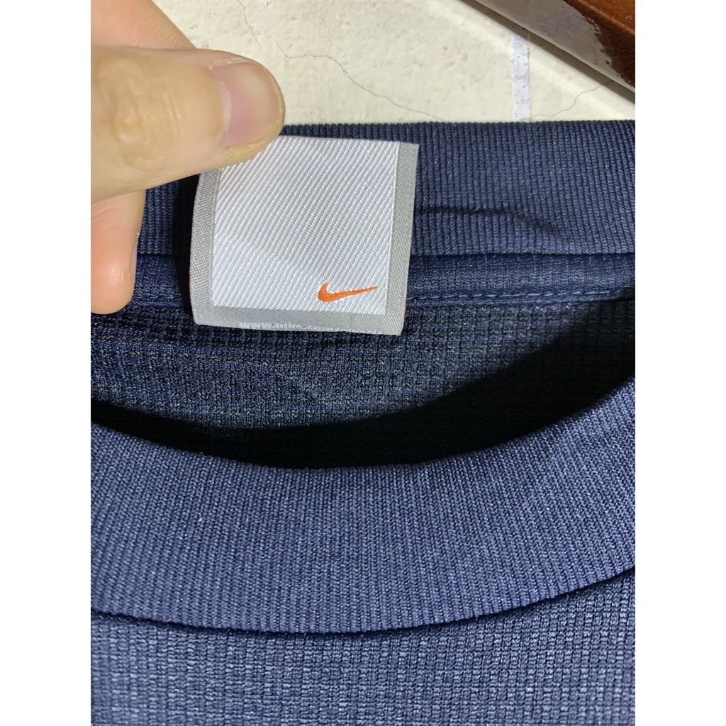 Áo thun ngắn tay cổ tròn tee hiệu NIKE dry fit chính hãng secondhand