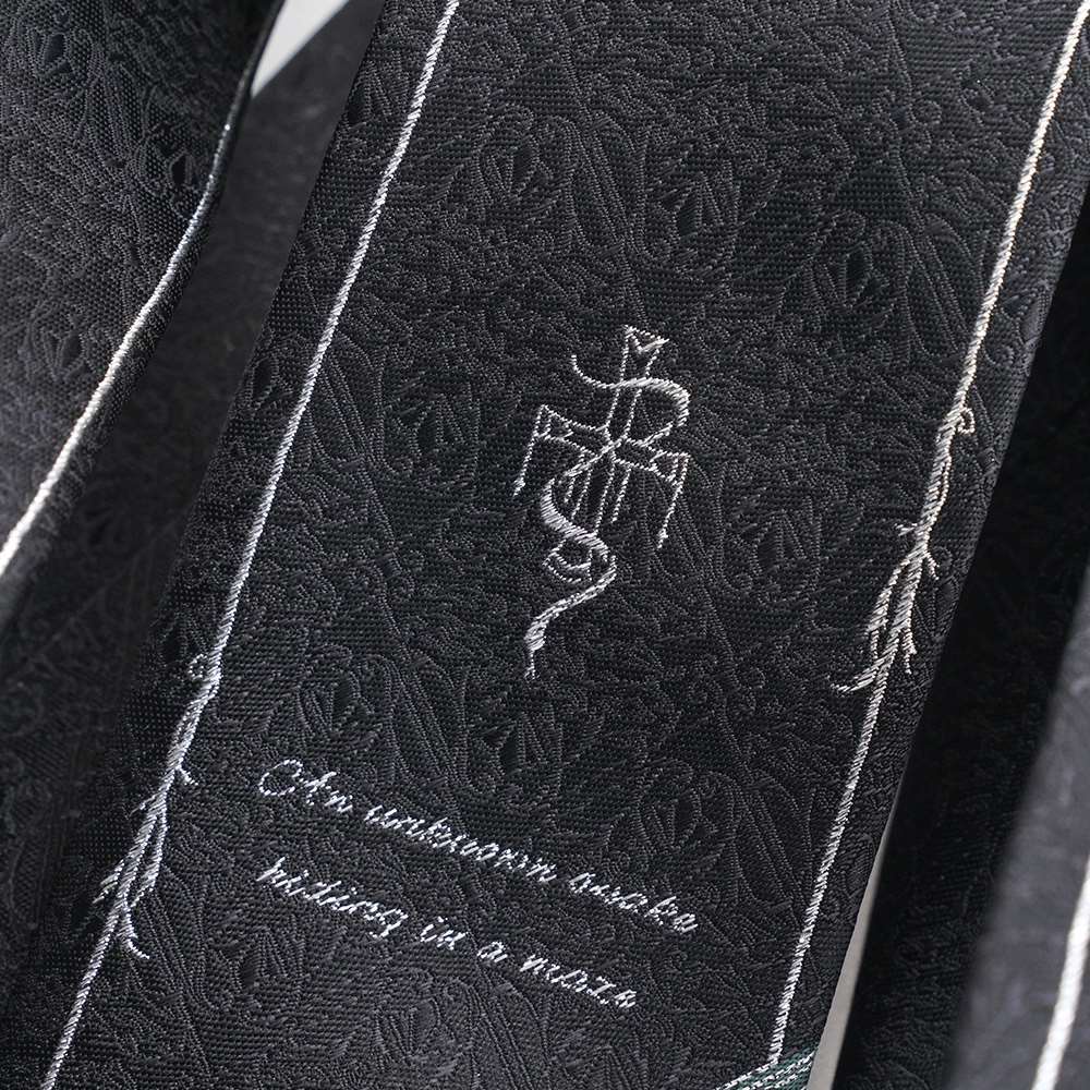 Cà Vạt Màu Đen Phong Cách Học Sinh