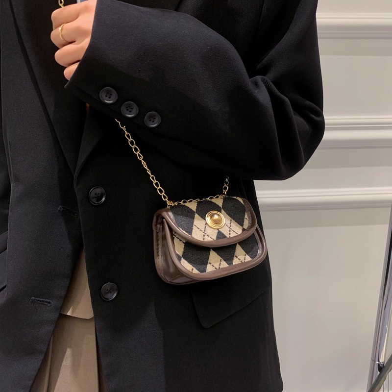 Túi Đeo Chéo Hình Vuông Cỡ Nhỏ Phối Dây Đeo Sợi Xích Thời Trang Cho Nữ 2022