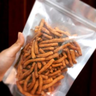 Bánh que nước mắm