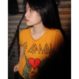 FLYING HEART CROP