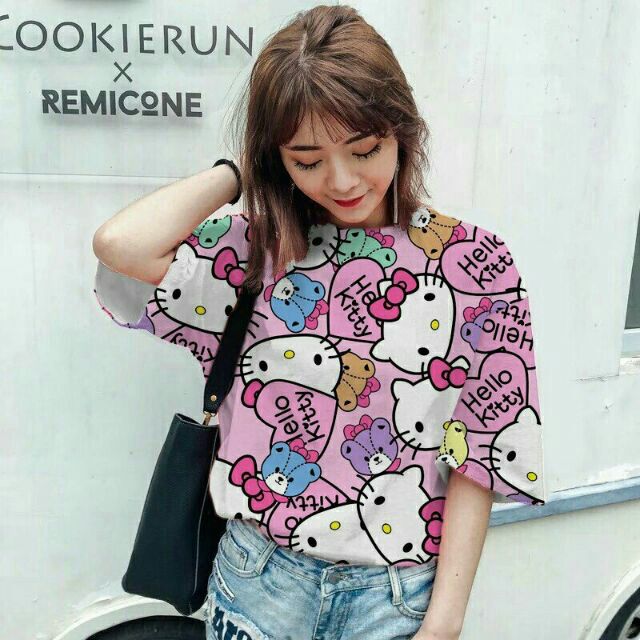 Áo thun nữ in họa tiết mèo Hello Kitty
