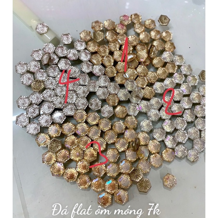 Đá khối siêu sáng ôm móng