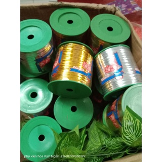 Cuộn kẽm bó hoa.