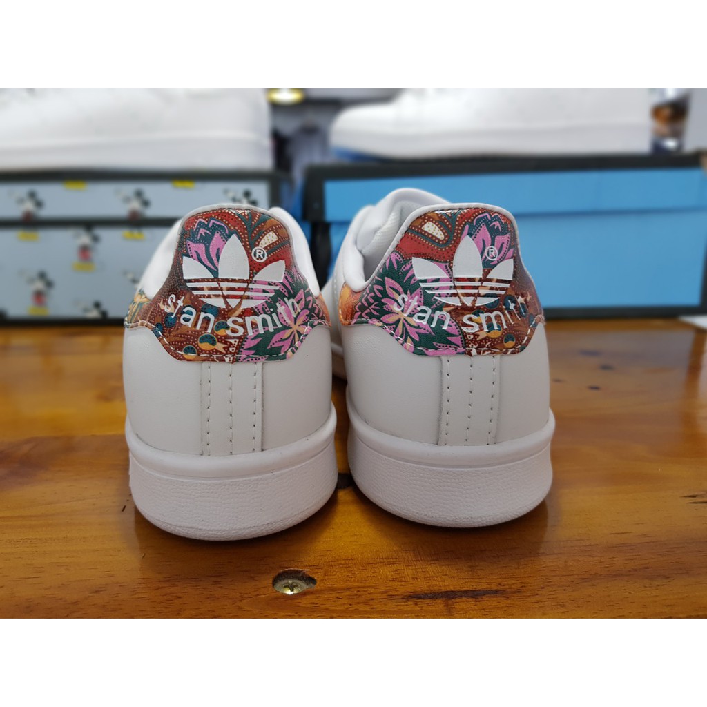 Full box Stansmith Trắng gót hoa (38-43)
