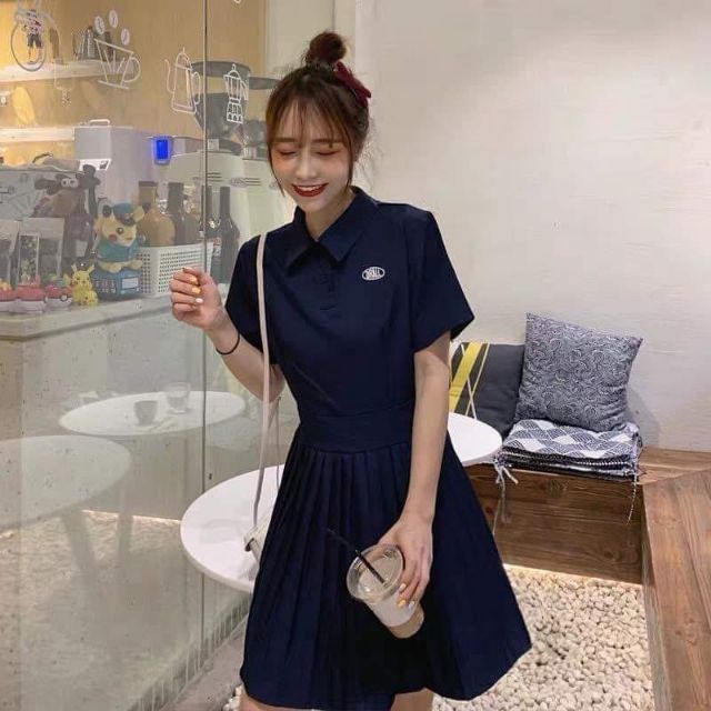Váy liền xoè cổ pololalallllllllllllllllllllllllllllllllll,.............................................................