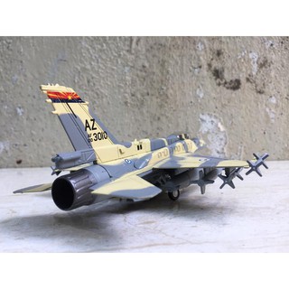 Mô hình máy bay F-16EF 1:72