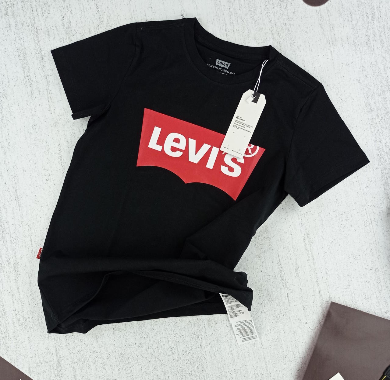 Áo thun VNXK Levis ® Basic 100% Cotton in Logo dành cho nữ TPT Shop 2021LV01