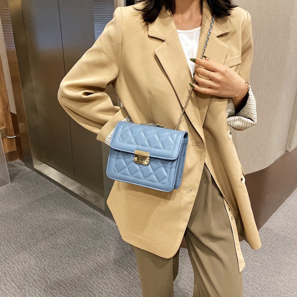 Túi Đeo Vai Phối Dây Xích Đính Kim Cương Giả Sang Trọng Dễ Phối Đồ