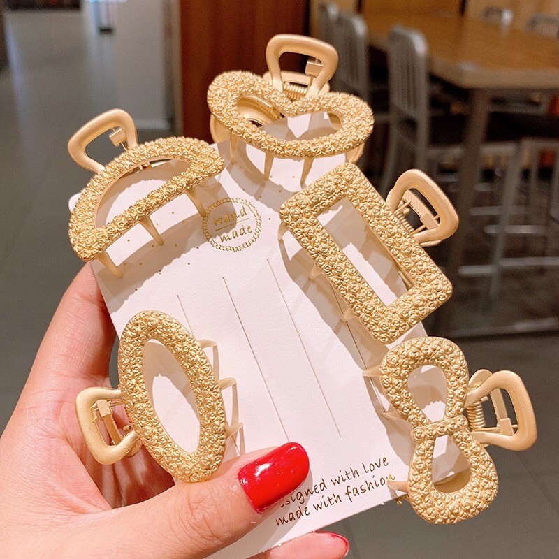 Set 5Kẹp Tóc Mạ Xi Vàng Hàn Quốc hot trend Tiktok Siêu Sang Chảnh - 1 Set Có 5 Cái Không Trùng Mẫu