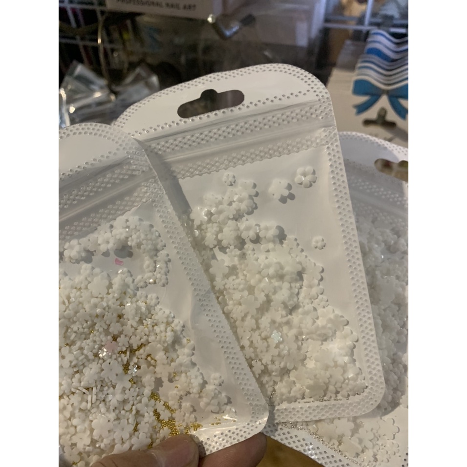 Hoa sứ nhí mix bi trang trí móng  2 màu