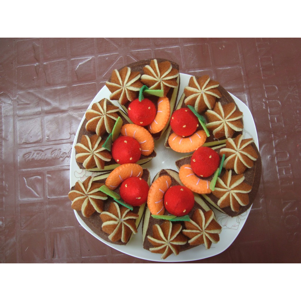 Bánh kem vải nỉ