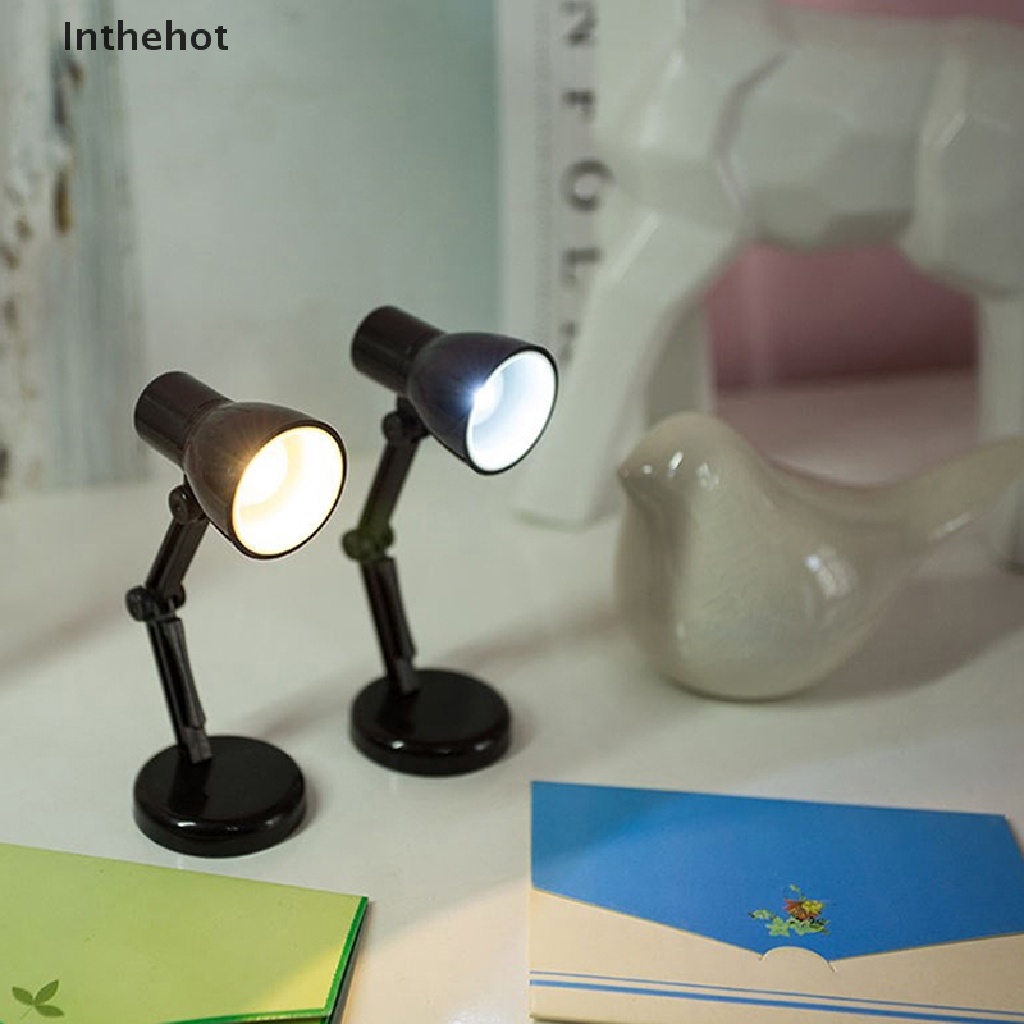 Đèn bàn học mini trang trí nhà búp bê