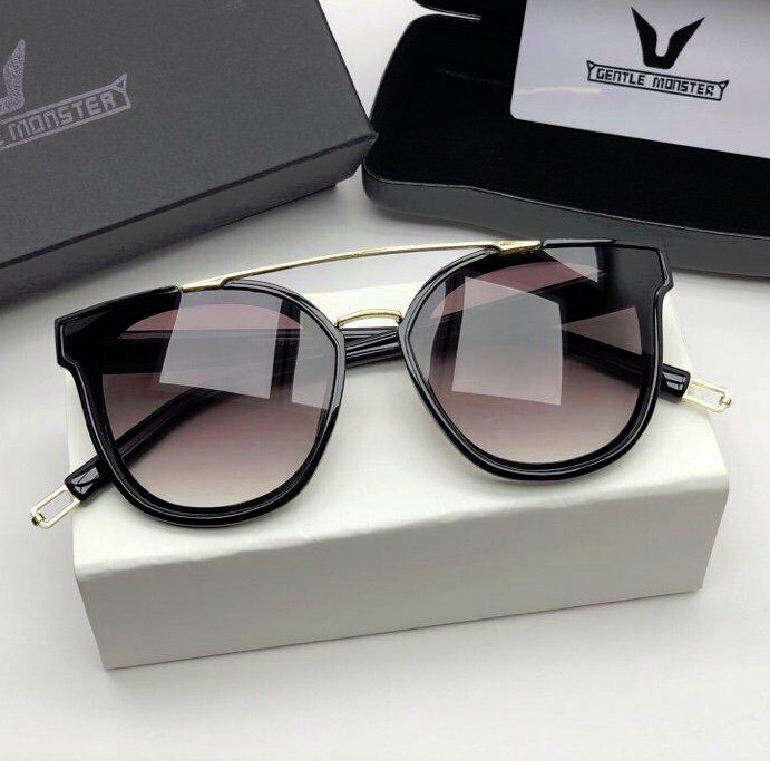 Kính mát nữ thời trang dẫn đầu xu hướng