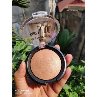 Phấn tạo khối Essence pure Nude Sunlight