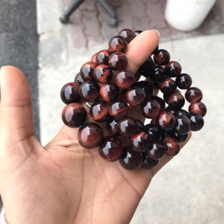 Vòng mắt hổ nâu đỏ
