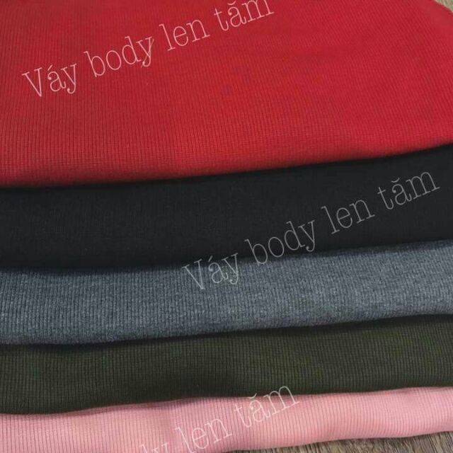 Váy len tăm