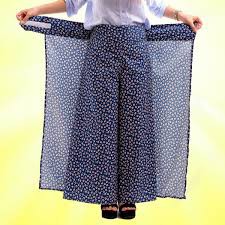 VÁY CHỐNG NẮNG DẠNG QUẦN CÓ MIẾNG DÁN TIỆN LỢI