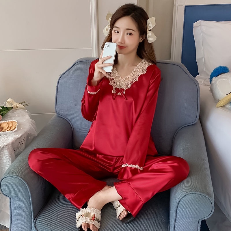 Bộ đồ ngủ tay dài bằng lụa mát thời trang xuân thu hàng mới dành cho bạn nữ mặc ở nhà