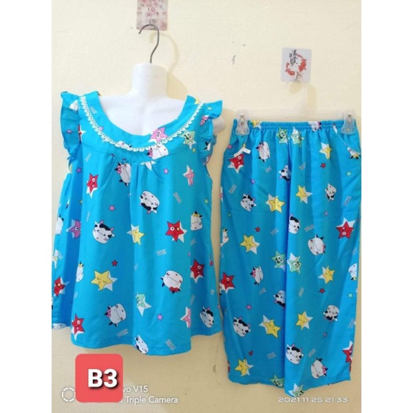 Bộ tole lanh nữ  quần lửng mặc nhà  áo có ren cổ