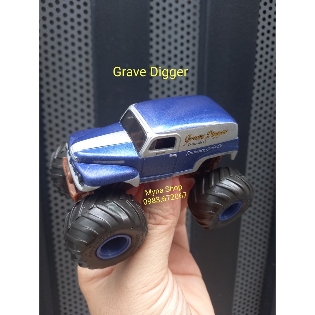 Xe địa hình Monster Jam đổi màu - Grave Digger (mẫu 3) - xanh dương