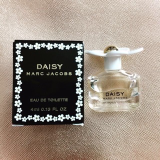 NƯỚC HOA DAISY MINI 4ml