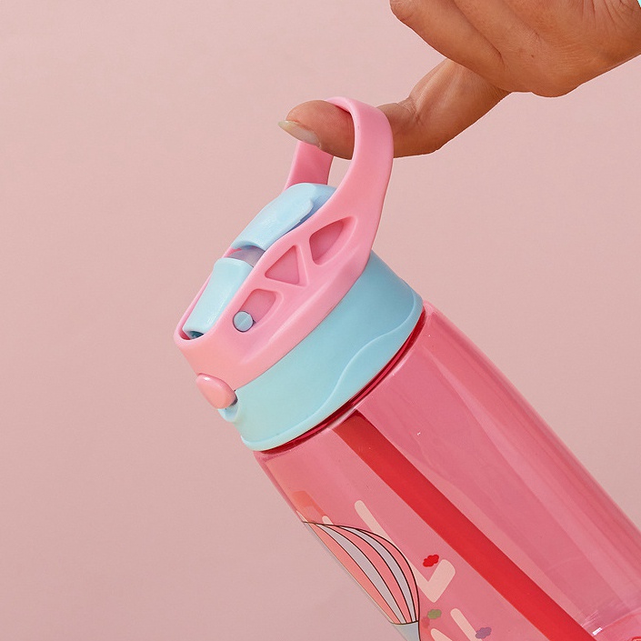 Bình Nước Nhựa Không BPA 480ml Kèm Ống Hút Cho Bé