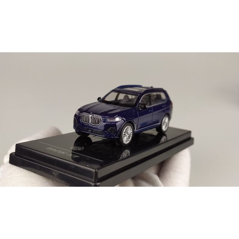 Mô hình ô tô BMW X7 1/64 Para64