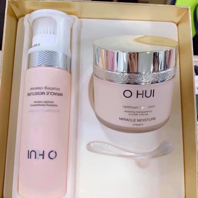 Kem Ohui Miracle Moisture Cream