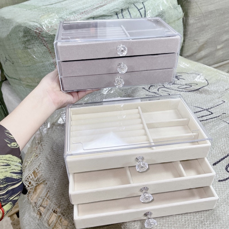 Kệ đựng trang sức 3 tầng kiểu dáng sang trọng