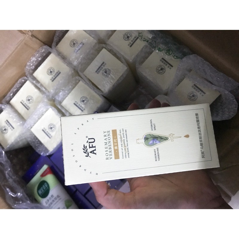 Toner se lỗ chân lông chiết xuất hương thảo và nước tinh khiết Afu | BigBuy360 - bigbuy360.vn