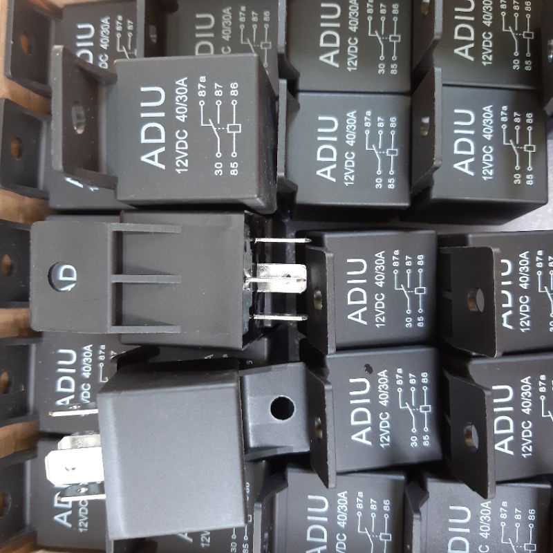 Loại 1 Rơle Relay role đóng cắt trung gian 5 chân 12V-40A chính hãng ADIU hàng tốt chất lượng cao hàng đầu