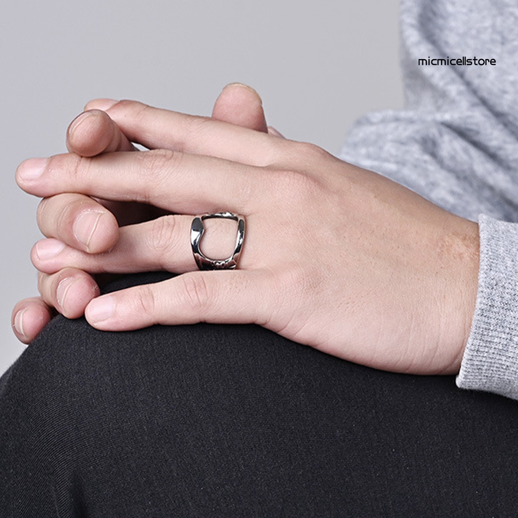 Nhẫn Mở Nắp Chai Bằng Thép Titan Chống Biến Dạng Tiện Dụng