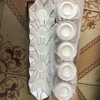 Án 5 ly hoa sen