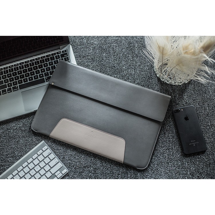 Túi da RollPark đựng Macbook 13inch vô cùng sang trọng