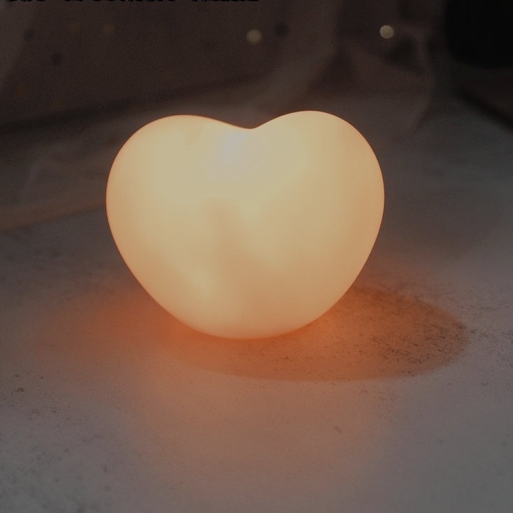 Đèn Ngủ LED Hình Trái Tim Dễ Thương Dùng Trang Trí Phòng Ngủ