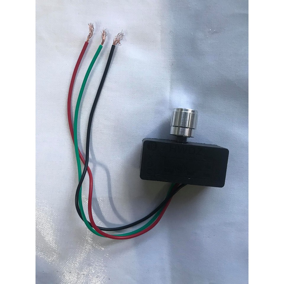 Chiếc áp điều chỉnh bơm mini 12v , Điều tốc chỉnh tốc độ motor 12v, máy bơm mini 12v, motor 775 ...