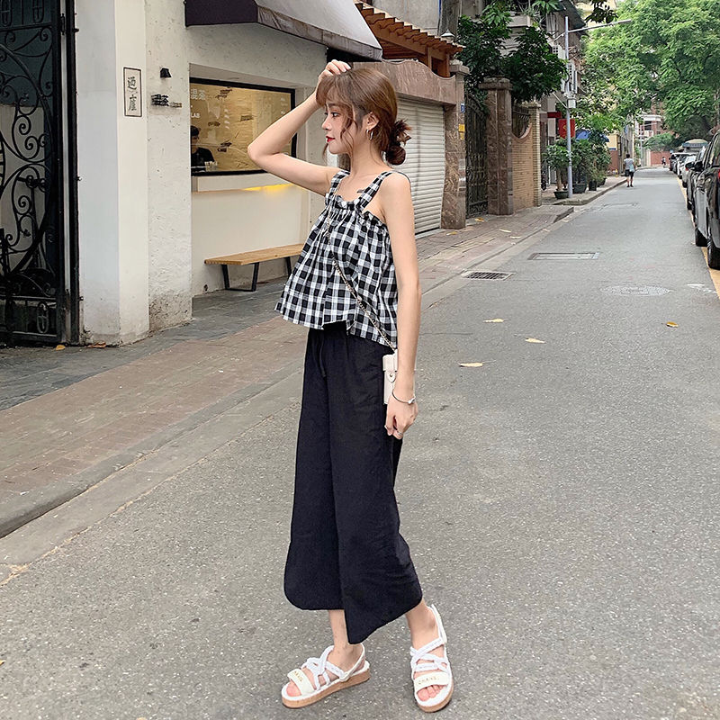 Set Áo Croptop Trễ Vai Họa Tiết Sọc Caro Và Quần Ống Rộng Lưng Cao Thời Trang Cho Nữ