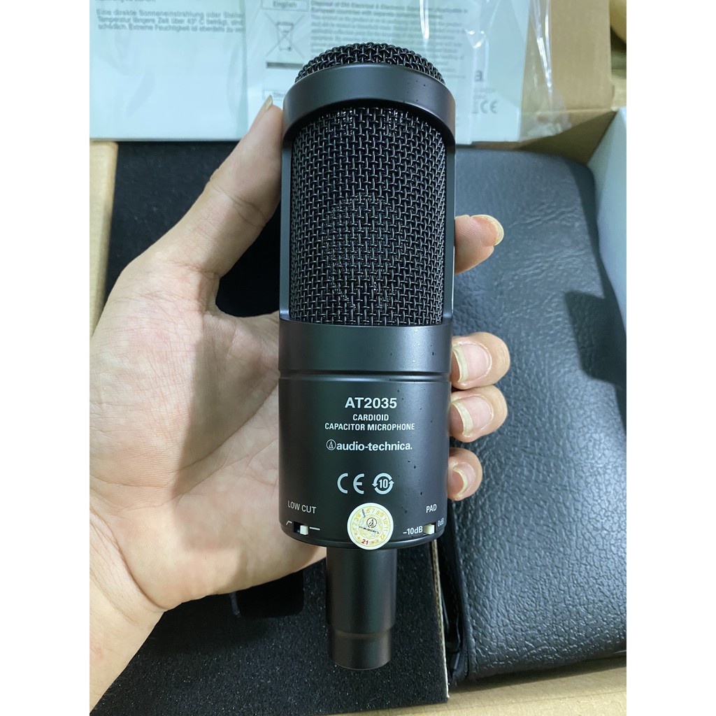 Mic thu âm Audio Technica AT2035 ⚡FREESHIP⚡ Mic thu âm AT2035 Chuyên dành cho ca sĩ chuyên nghiệp, phòng thu âm