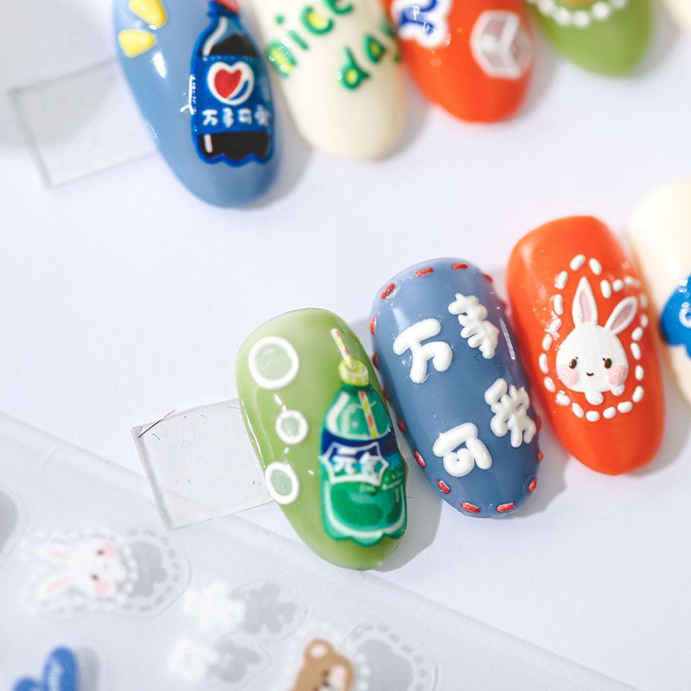 Miếng Dán Trang Trí Móng Tay Tự Dính Họa Tiết Hoạt Hình Gấu Pooh / Heo / Hoa Cúc Xinh Xắn DIY