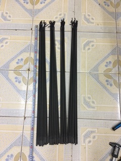 1 ĐỐT CẦN CACBON 80cm cho cần máy