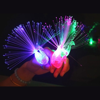 Nhẫn Hình Đuôi Công Có Đèn Led Phát Sáng