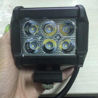 Đèn LED trợ sáng cho xe máy đi phượt C6
