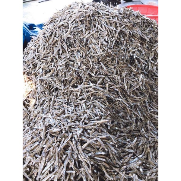 Hàng nhà làm - 500gr cá cơm khô nhà làm, an toàn, sạch sẽ, không hóa chất, phẩm màu- có video sản phẩm | BigBuy360 - bigbuy360.vn