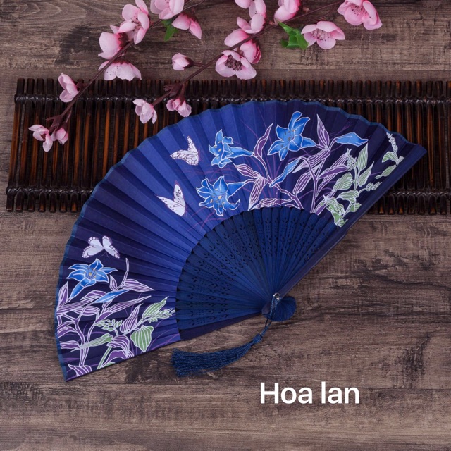Quạt cổ trang dây tuyến - Quạt xếp lụa đep