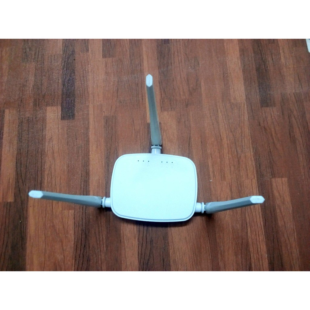 Bộ phát wifi Tenda 3 râu sóng khỏe, tốc độ 300Mbps