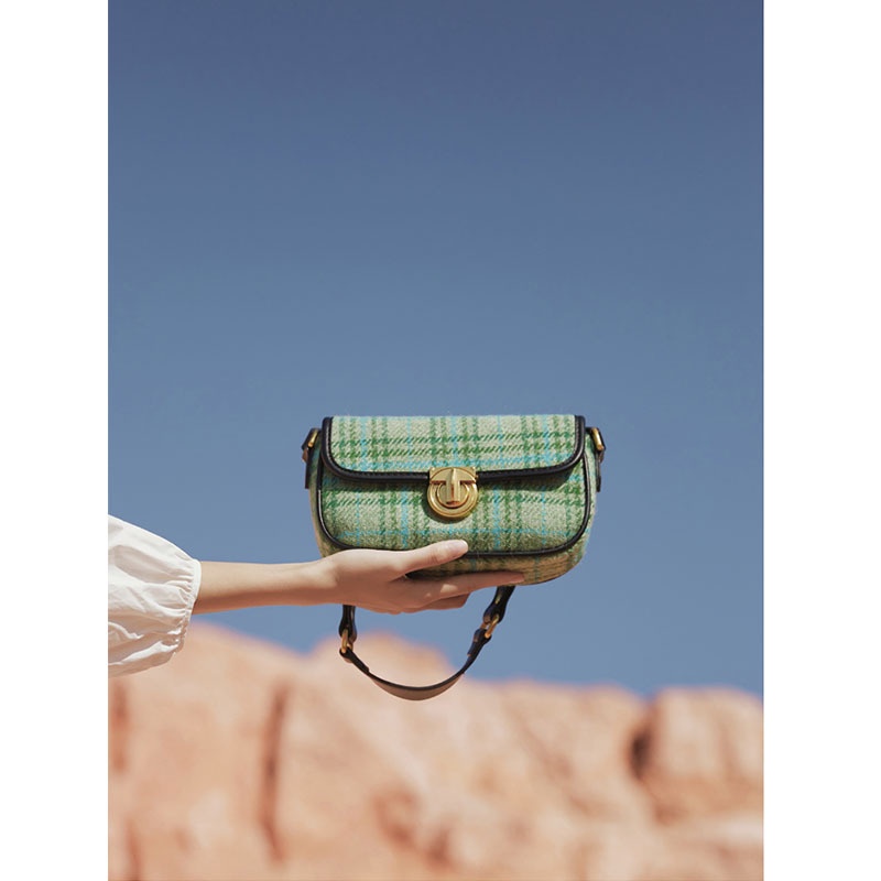 Túi đeo vai họa tiết sọc caro màu xanh lá thời trang Pháp 2021